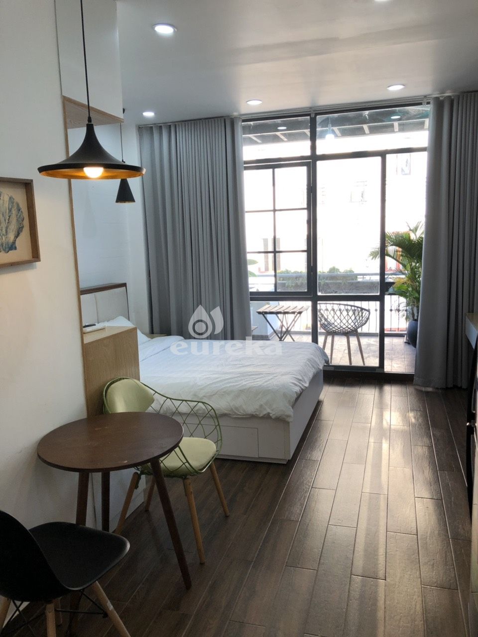 Apartment For Rent In  Nguyen Cuu Van